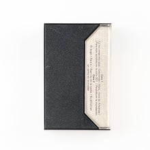 Laden Sie das Bild in den Galerie-Viewer, CASSETTE. Bruce Springsteen. Saludos Desde Asbury Park, N.J.
