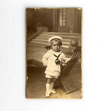 Laden Sie das Bild in den Galerie-Viewer, Fotografía Niño, J. Martín Tenerife
