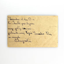 Cargar imagen en el visor de la galería, Niña rezando, Leandro Diaz
