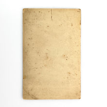 Cargar imagen en el visor de la galería, Fotografía Señora mayor
