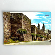 Charger l'image dans la galerie, 472 Lugo, Muralla Romana al Fondo Catedral

