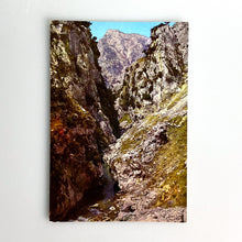 Charger l'image dans la galerie, 6 Picos de Europa, Región de Camarmeño
