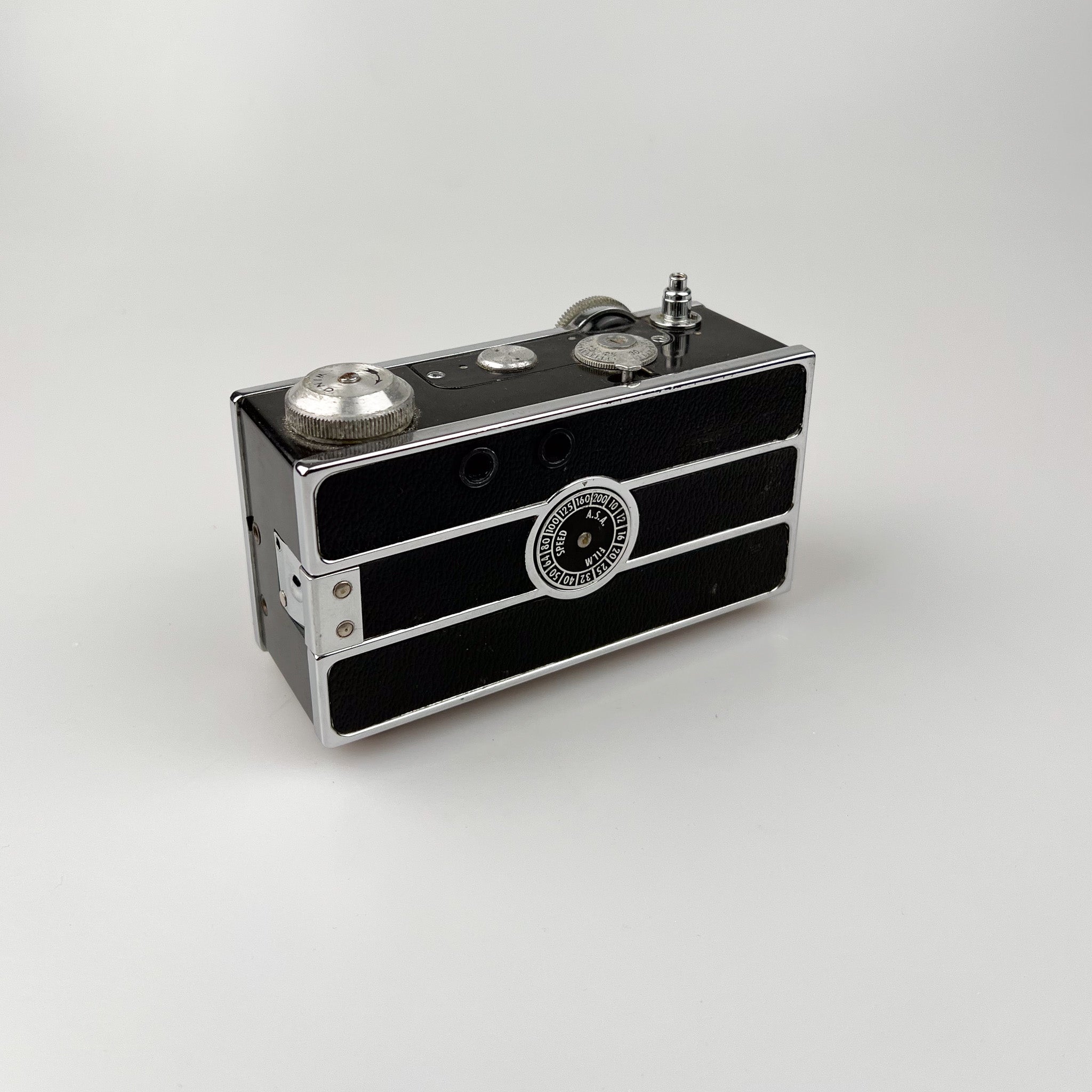 Argus C3 カメラ、1950 年代 – falsotecho