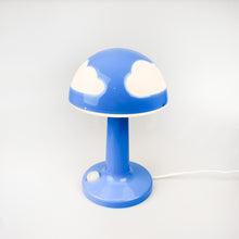 Charger l&#39;image dans la galerie, Lampe de table Ikea Skojig conçue par Henrik Preutz.
