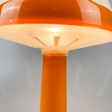 画像をギャラリービューアに読み込む, Lámpara de mesa Skojig de Ikea diseño de Henrik Preutz.
