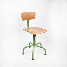 画像をギャラリービューアに読み込む, インダストリアルジュエリーボックススタイルの椅子、1970年代 
