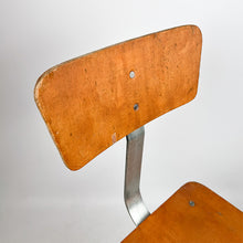 画像をギャラリービューアに読み込む, インダストリアルジュエリーボックススタイルの椅子、1970年代。 
