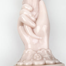 이미지를 갤러리 뷰어에 로드 , 풍요의 뿔을 든 손, 핑크 오팔린, 1970년대
