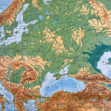 이미지를 갤러리 뷰어에 로드 , Mapa Físico de Europa Editorial Teide, 1977
