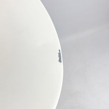 Cargar imagen en el visor de la galería, Lámpara de techo Metalarte Modelo Top en color blanco.
