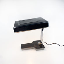 画像をギャラリービューアに読み込む, 1969 年にトマス・ディアス・マグロによってデザインされたフェイズ ランプ ミニ フェイズ モデル。 
