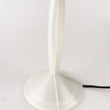 Charger l&#39;image dans la galerie, Lampe Miss Sissi, design Philippe Starck pour Flos, 1991.
