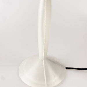 Lámpara Miss Sissi diseño de Philippe Starck para Flos, 1991.