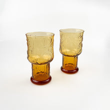 Cargar imagen en el visor de la galería, Pareja de vasos vintage, 1970's
