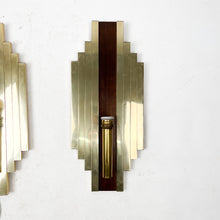 画像をギャラリービューアに読み込む, 真鍮と木製の大型ウォールスコンセ、ペア、1950年代
