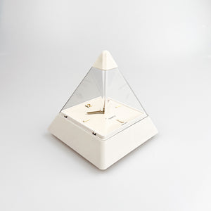 Table clock designed by Hidekatsu Nomizu, 1989. 