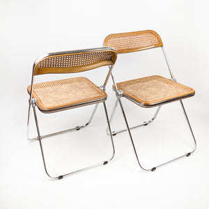 Pareja de sillas Plia diseño de Giancarlo Piretti para Anonima Castelli, 1967.