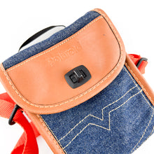 Load image into Gallery viewer, Polaroid 636 Close-Up Camera
