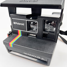 Load image into Gallery viewer, Polaroid Land 600 Camera
