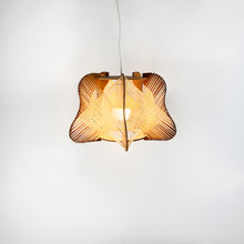 Cargar imagen en el visor de la galería, Lámpara de techo de madera y rafia, 1970's
