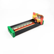 Charger l&#39;image dans la galerie, Étui de rangement de bureau vert Slim 924 conçu par Barbieri et Marianelli pour Rexite.
