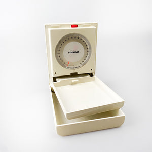 Kitchen scale design by Rido Busse for Soehnle 1980's.
