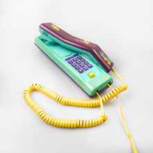 이미지를 갤러리 뷰어에 로드 , Swatch Twinphone XV 전화기 200개의 퍼즐 조각, 1990.
