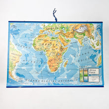 Cargar imagen en el visor de la galería, Mapa Físico y Político de Africa Vicens-Vives, 1977.
