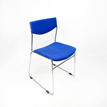 Cargar imagen en el visor de la galería, Silla metálica minimalista, 1970's
