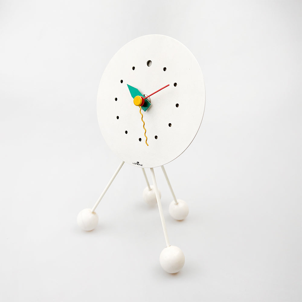 Reloj sobremesa diseño de Shohei Mihara para Wakita, 1980's Japón.