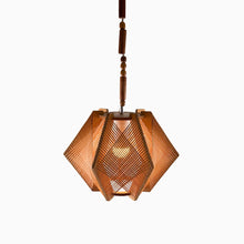 Cargar imagen en el visor de la galería, Lámpara de madera y rafia, 1970s
