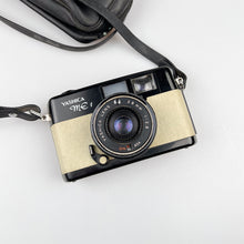 Charger l'image dans la galerie, Appareil photo Yashica ME 1, Japon, années 1970
