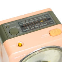 Cargar imagen en el visor de la galería, Radio Despertador Sony ICF-A15L. 80&#39;s Made in Japan.
