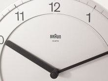 Cargar imagen en el visor de la galería, Reloj Braun Modelo ABW 31. Millenium Edition. Dietrich Lubs. 1982
