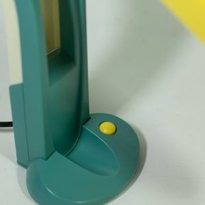 Toucan desk lamp, Tungslite, H.T. Huang 1980s Green/Yellow