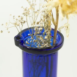Vase ou pichet en verre bleu des années 1970.