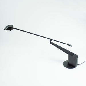 Lampe Ala conçue par Rodolfo Bonetto en 1983 pour iGuzzini.