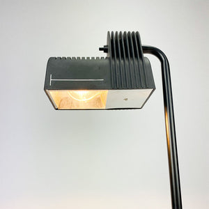1981년 Guillermo Capdevilla가 Belux를 위해 디자인한 Belux 시스템 램프.