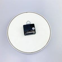 Cargar imagen en el visor de la galería, Reloj de pared Bernar de plástico, 1980&#39;s
