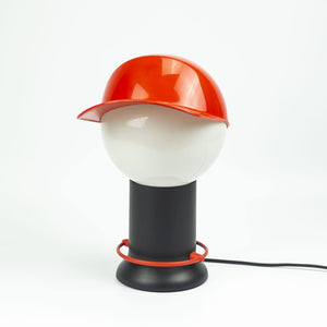 Lámpara de sobremesa Cap diseño de Giorgetto Giugiaro para Bilumen, 1980's - falsotecho