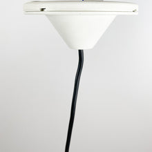 Cargar imagen en el visor de la galería, Lámpara de techo Aretusa diseño de Richard Sapper para Artemide, 1986.
