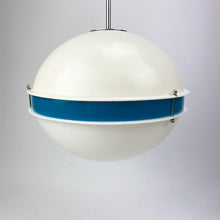 Cargar imagen en el visor de la galería, Lámpara de techo de plástico esférica, 1970&#39;s
