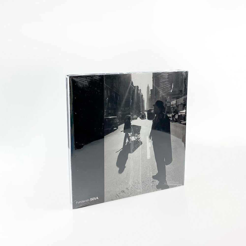 MoMA, 뉴욕현대미술관 4층, 1960년대 작품들, 앤디워홀, 옵아트, 일상의 예술, 베트남 전쟁과 소비주의, image size:1000x1000