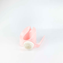 Load image into Gallery viewer, Cucciolo Toilet Brush designed by Makio Hasuike for Gedy.
