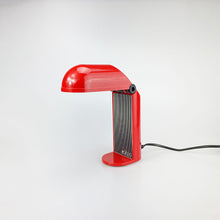 이미지를 갤러리 뷰어에 로드 , 레드 컬러의 Fase Bambina 램프. 1980년대
