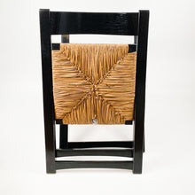 이미지를 갤러리 뷰어에 로드 , Gascón Wood and Cattail 접이식 의자, 1970년대
