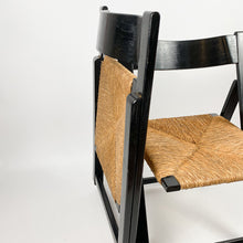 이미지를 갤러리 뷰어에 로드 , Gascón Wood and Cattail 접이식 의자, 1970년대
