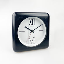 Cargar imagen en el visor de la galería, Reloj diseño de Iriam Bettera para Goldtime, 1970&#39;s
