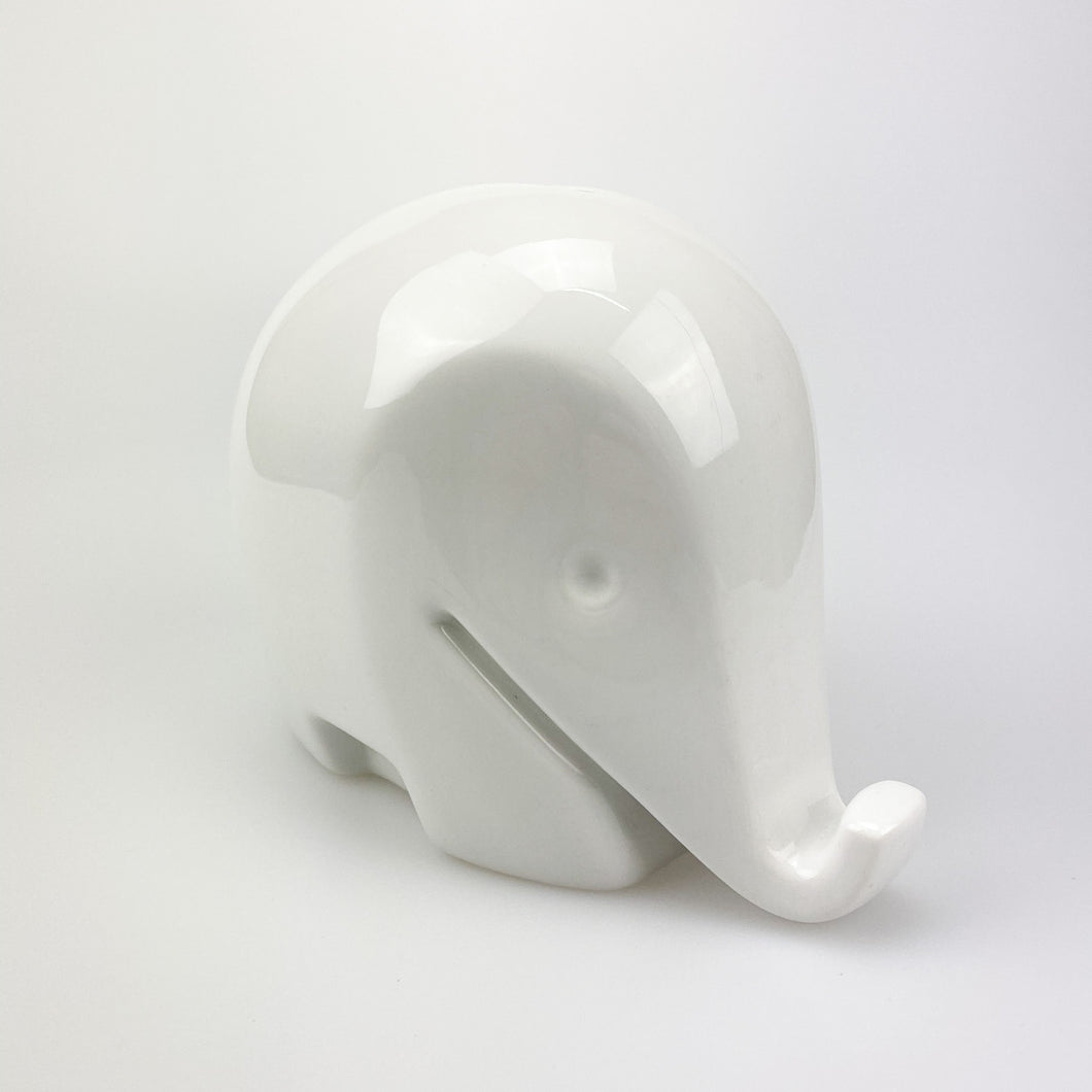 Porcelain rubber designed by Luigi Colani for Dresdner Bank, 1963.