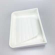 이미지를 갤러리 뷰어에 로드 , 빈티지 흰색 플라스틱 비누 접시, 1980&#39;s
